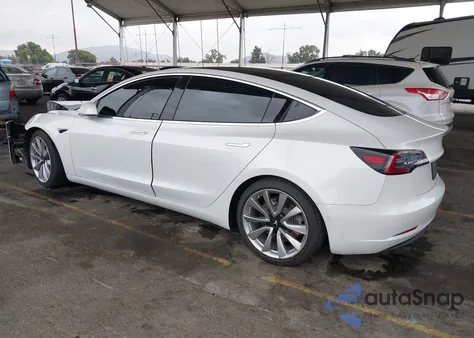 2019 Tesla Model 3 Long Range/Mid Range/Standard Range/Standard Range Plus из США, поврежденный, VIN 5YJ3E1EA9KF190553